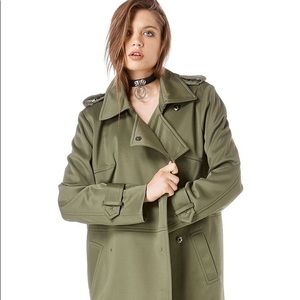 Brand new! UNIF Neo coat